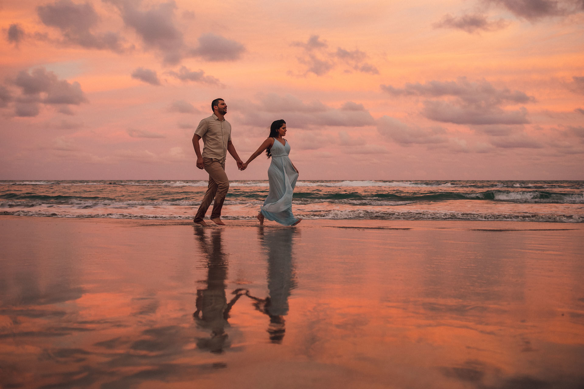 Foto Noivado surpresa da Lany e do Pedro na Praia dos Carneiros - PE Foto Noivado surpresa da Lany e do Pedro na Praia dos Carneiros - PE - Imagem 15