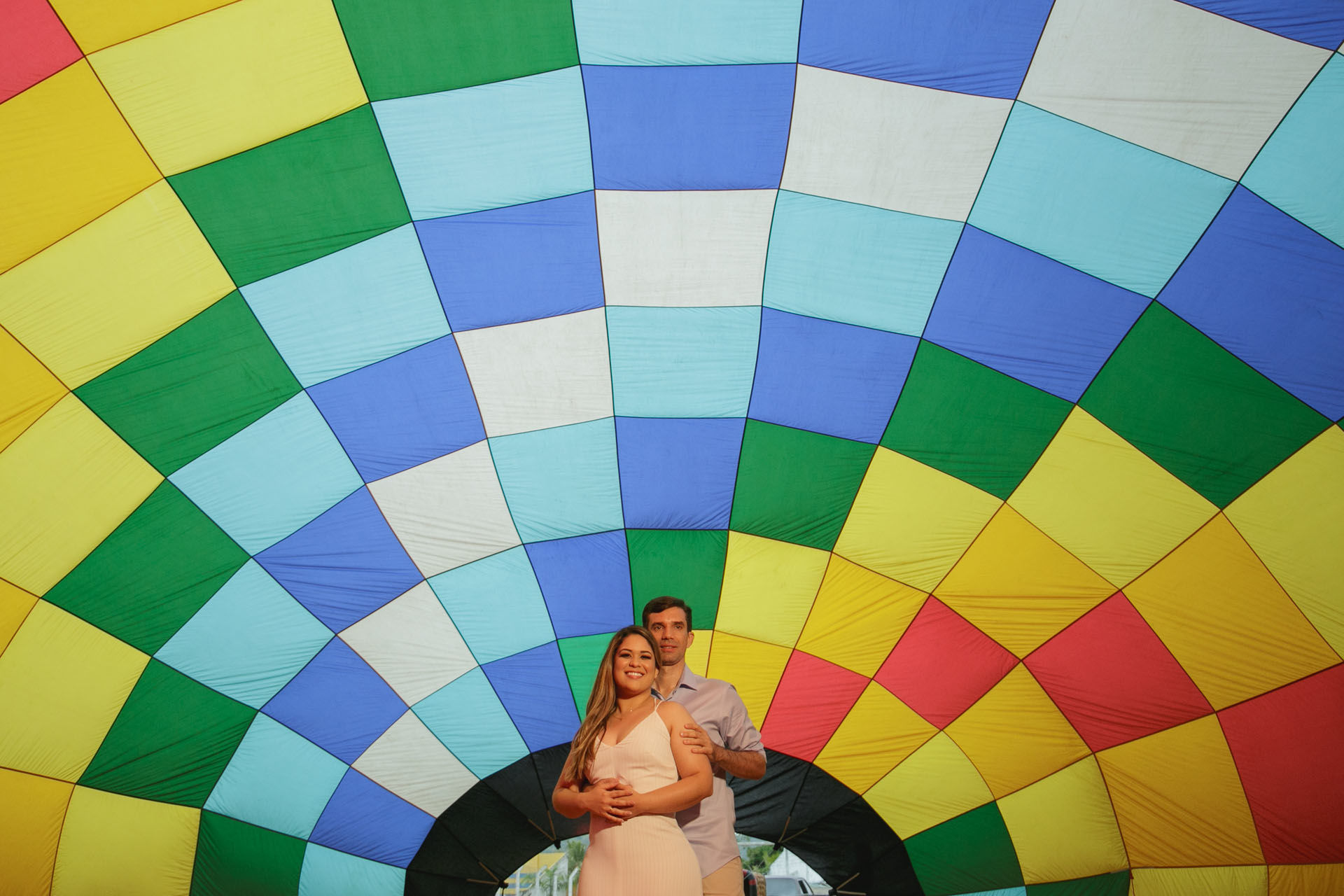 Foto Ensaio pré casamento num balão da Nayara e do Júnior em Bonito - PE Foto Ensaio pré casamento num balão da Nayara e do Júnior em Bonito - PE - Imagem 6