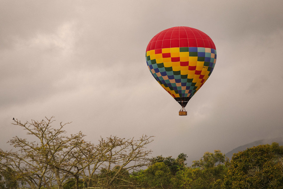 Ensaio pré casamento em um balão da Nayara e do Júnior em Bonito - PE Ensaio pré casamento em um balão da Nayara e do Júnior em Bonito - PE