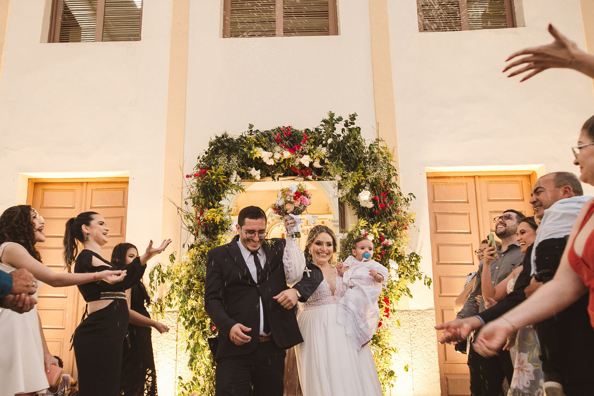 Foto Casamento da Mariana e Maike na Igreja do Monte Bom Jesus em Caruaru Foto Casamento da Mariana e Maike na Igreja do Monte Bom Jesus em Caruaru - Imagem 37