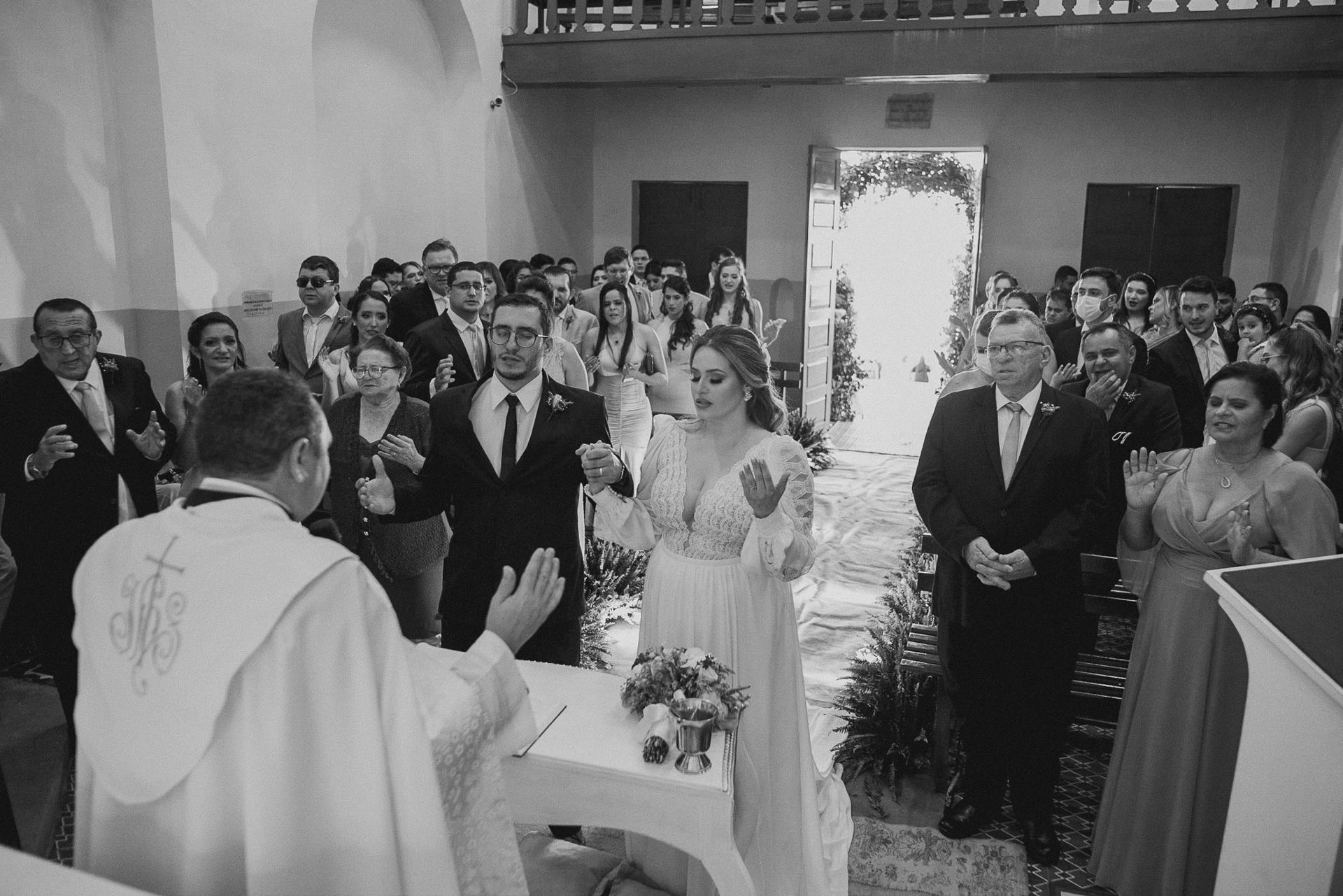 Foto Casamento da Mariana e Maike na Igreja do Monte Bom Jesus em Caruaru Foto Casamento da Mariana e Maike na Igreja do Monte Bom Jesus em Caruaru - Imagem 28