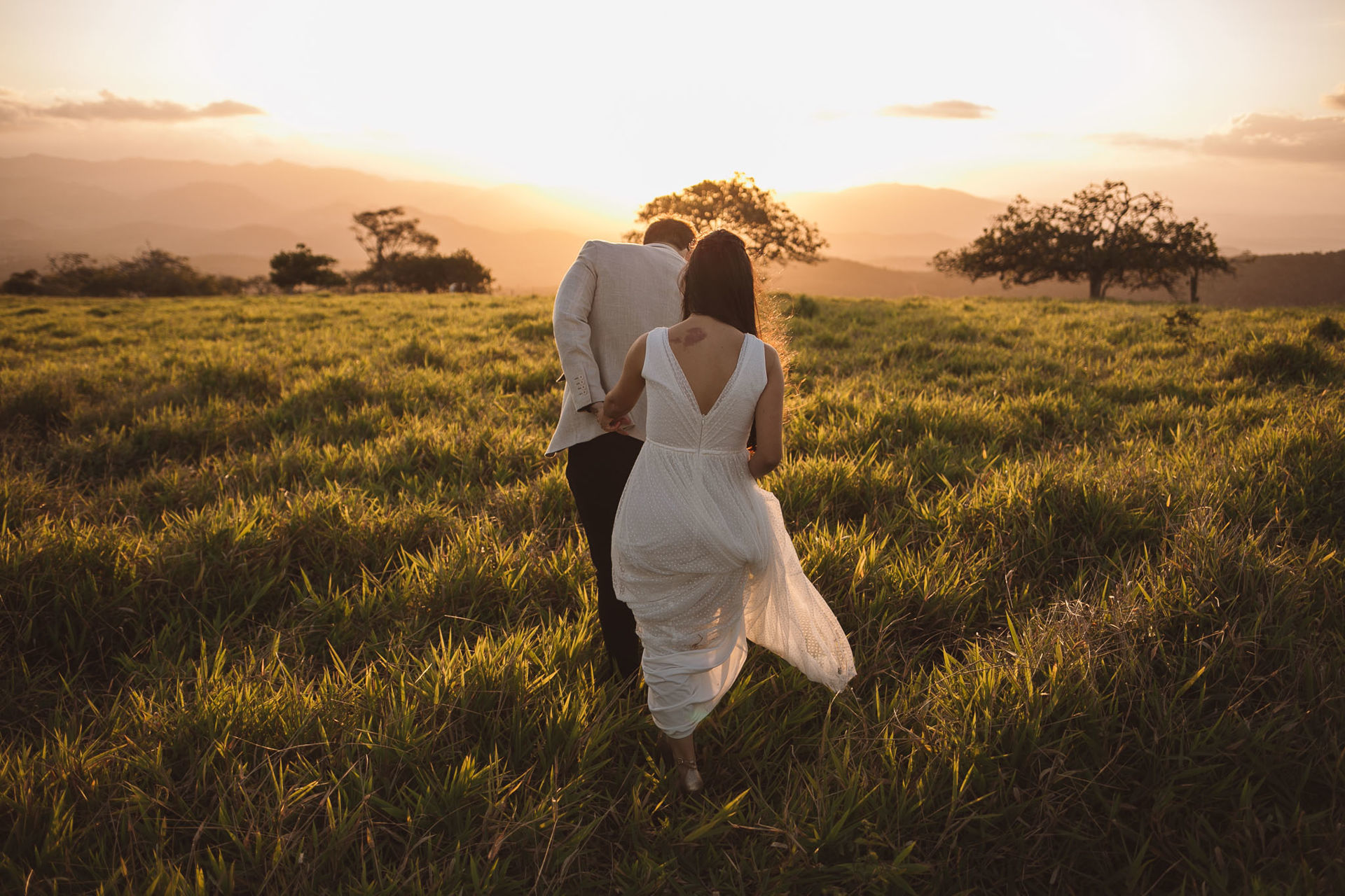 Foto Pré Wedding ao por do sol de Caruaru da Nielma e Roberto Foto Pré Wedding ao por do sol de Caruaru da Nielma e Roberto - Imagem 11